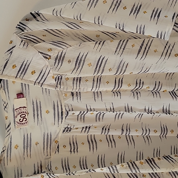 ⚠️3 for 30!! Patterned Kimono - Picture 2 of 4